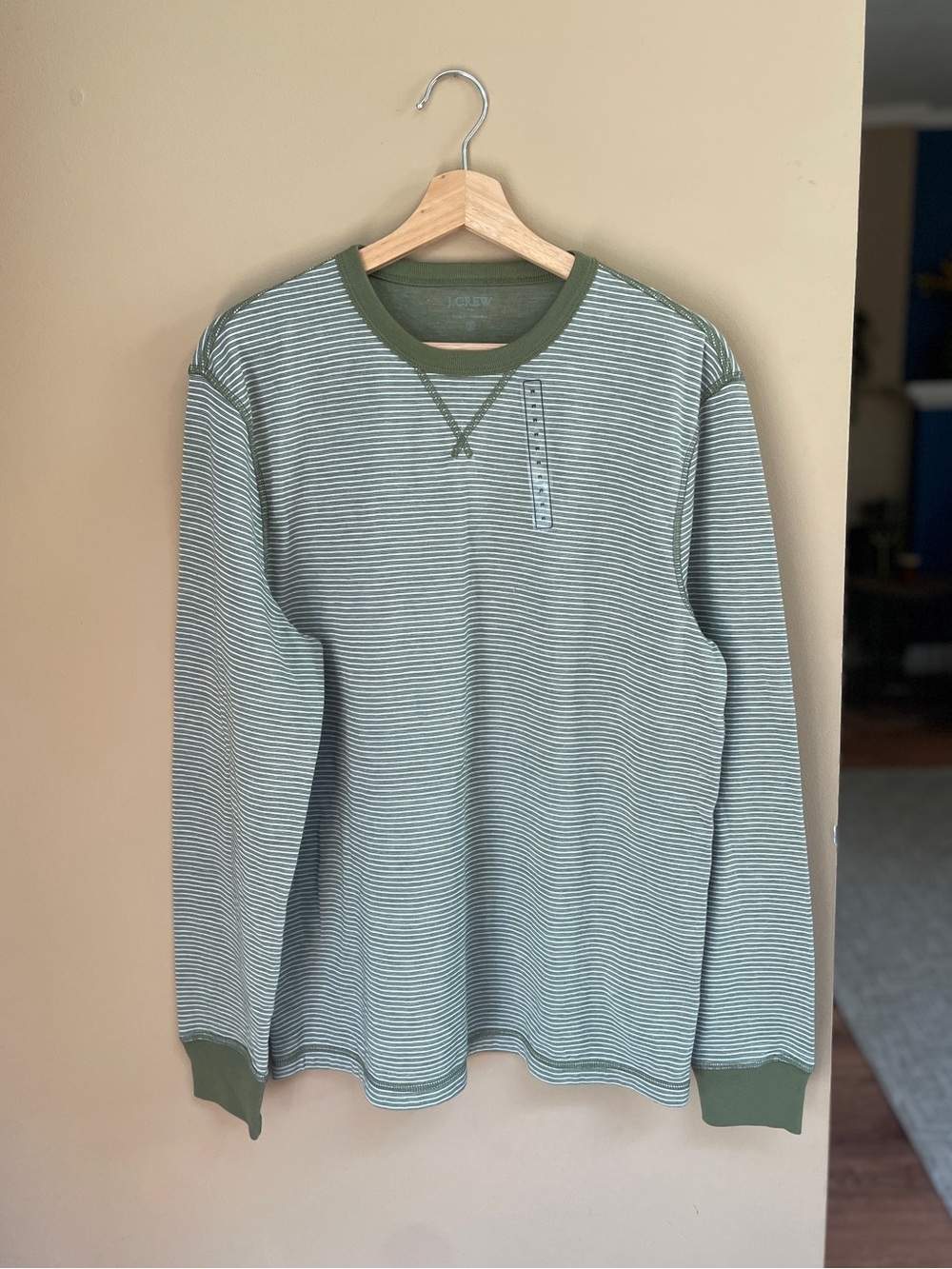 J Crew Mens Striped Long Sleeve Crew Neck Shirt Tee Size Medium Green NWOT